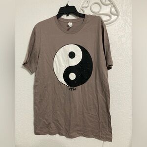 Yin yang Graphic tee ☯️